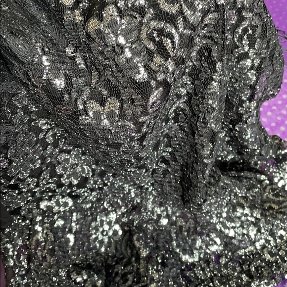 NWOT Sleeveless dress top - Picture 6 of 9